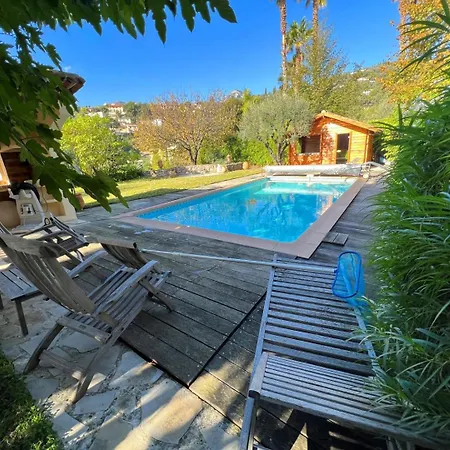 Avec Piscine A *